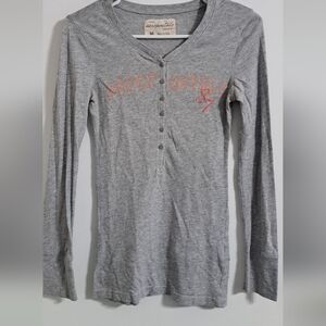 Aeropostale Heather Gray Long Sleeve Button Up Neckline with Coral Logo